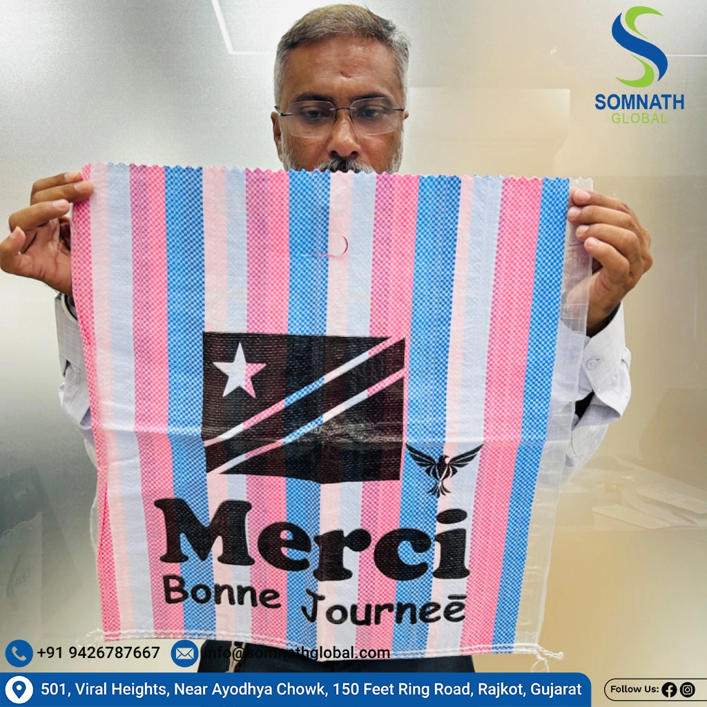 D-Cut Shopping Bag (Calander Bag) Material: PP WOVEN  Size: 45x50CM Weight: 32gm GSM: 50 Micron Calander Design: French or as per given Printing: Single Color (Both sides)